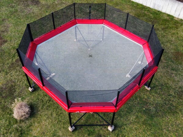 Akrobat Squad Megatramp 10x10m (21) Akrobat MEGATRAMP