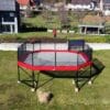 Megatramp-weltgrößtes-Trampolin Akrobat MEGATRAMP