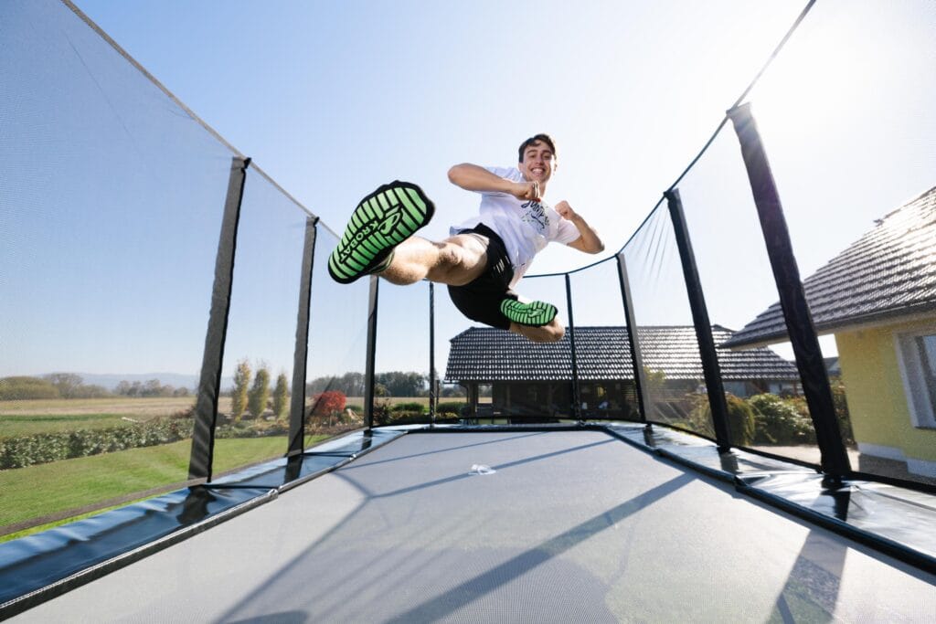 akrobat primus challenger 17x10 plus 10